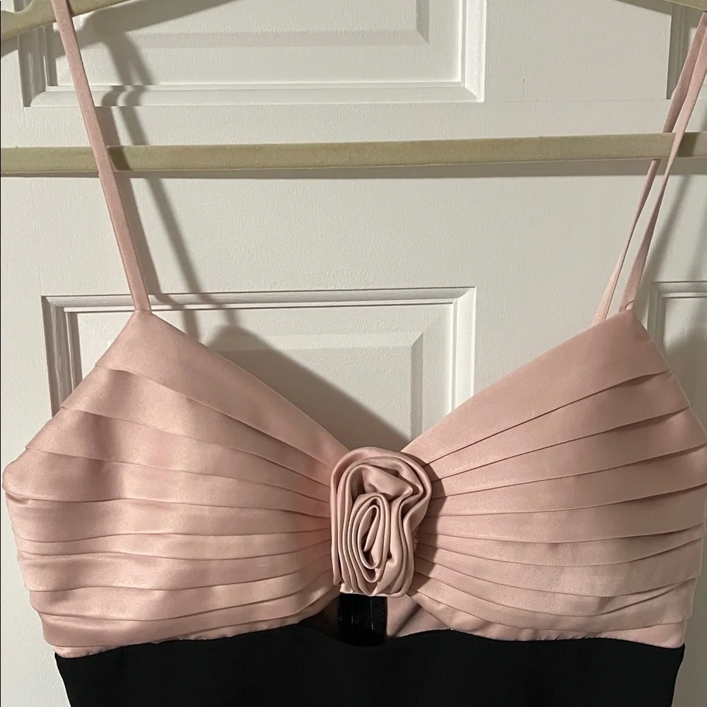 Rosette Ruched Bandeau Bodice Dress Coquette/ fit and flare/ Size 9/10 - Picture 5 of 7